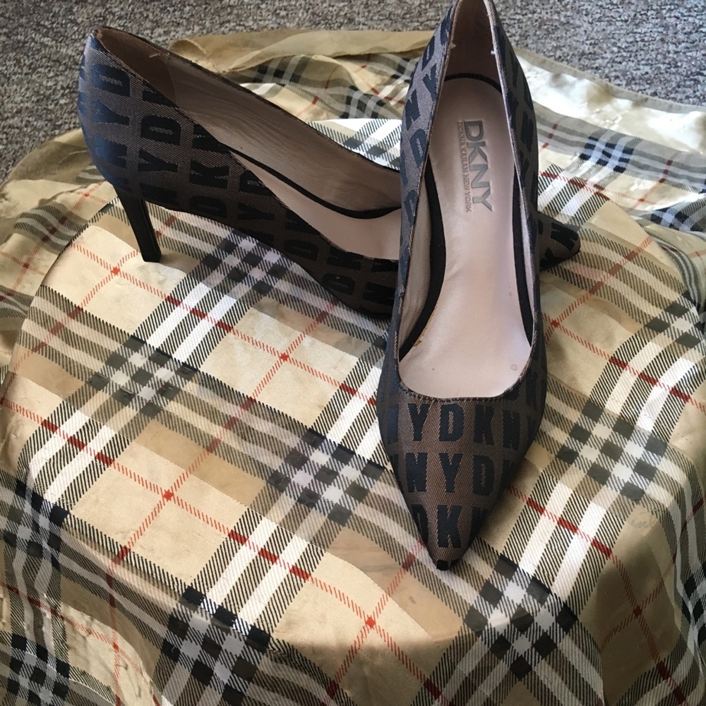 DKNY heels